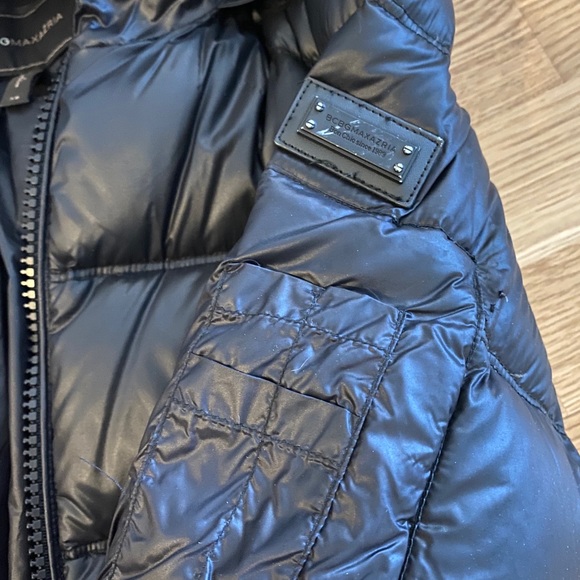 BCBG puffer - Picture 5 of 5